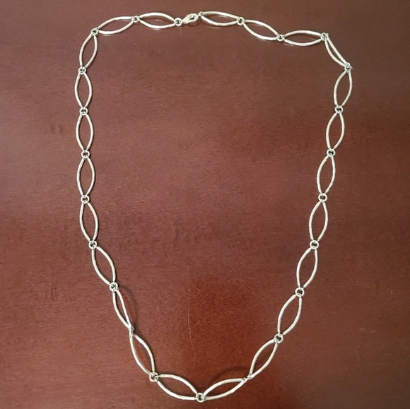 Jewelry - Silver Necklace